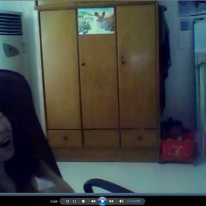 0052- Hackedcam A mature Chinese woman is masturbating in front of her computer